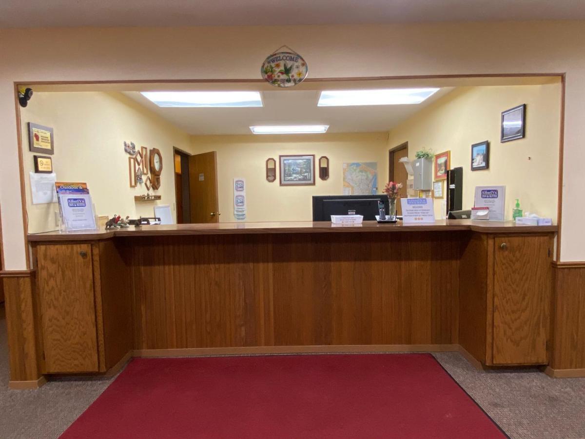 Amerivu Inn Prentice 外观 照片