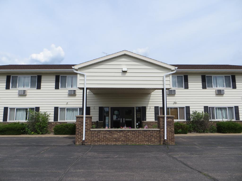 Amerivu Inn Prentice 外观 照片