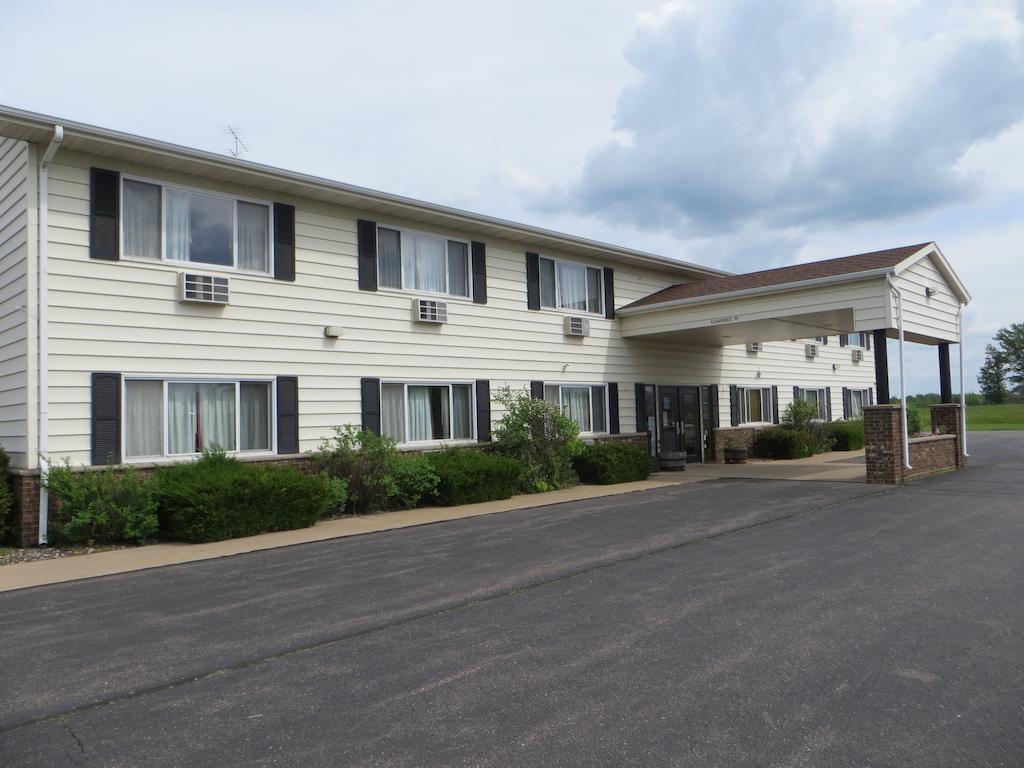 Amerivu Inn Prentice 外观 照片